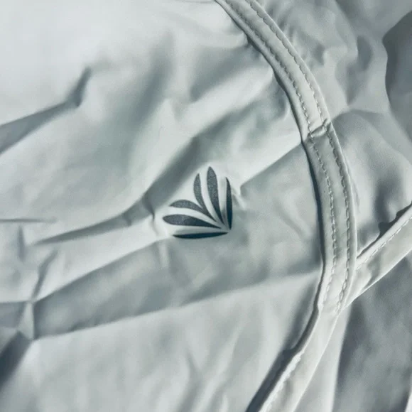 ✅NWT Forever 21 Short Size L - Picture 8 of 8